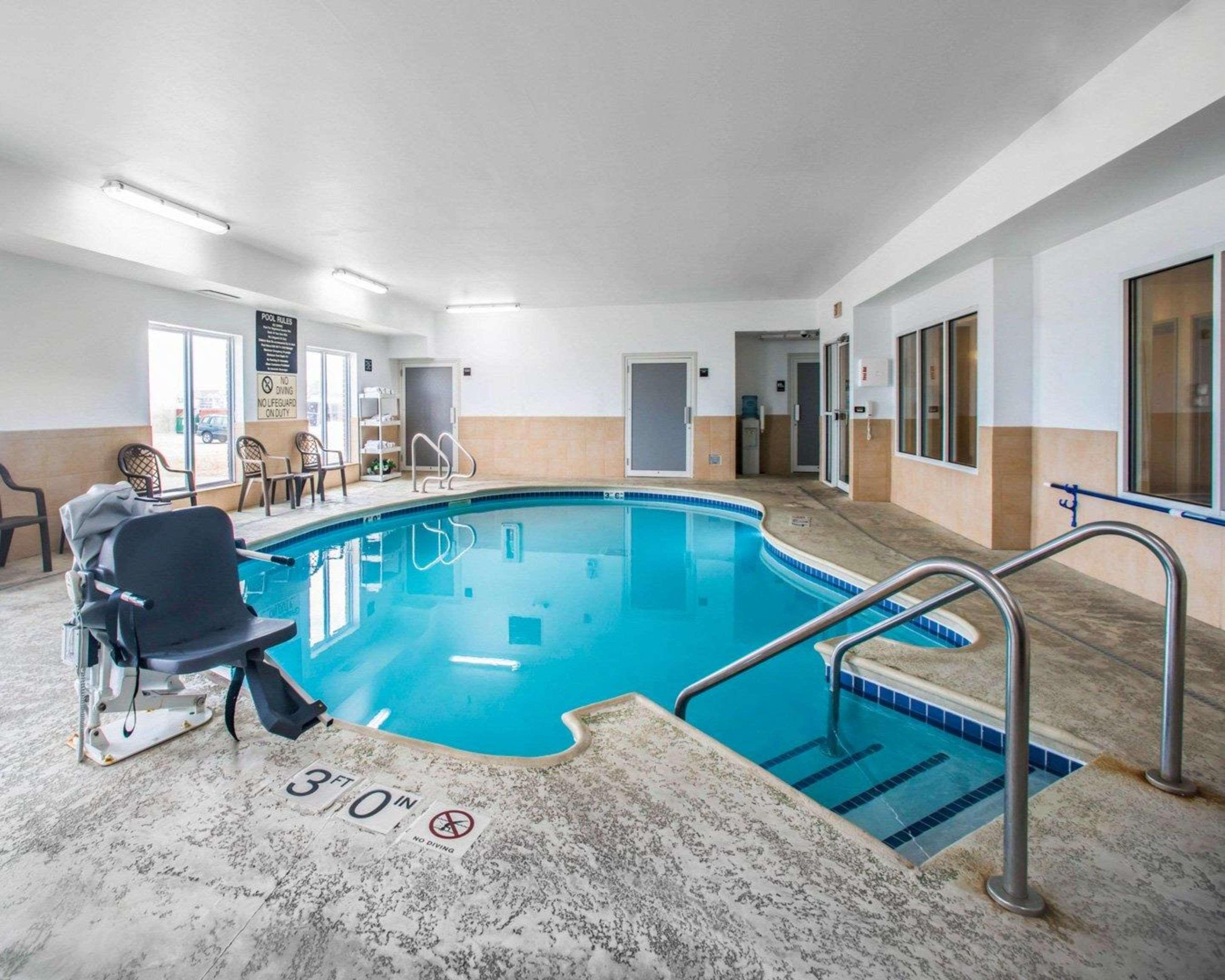 Sleep Inn & Suites Washington Near Peoria Экстерьер фото